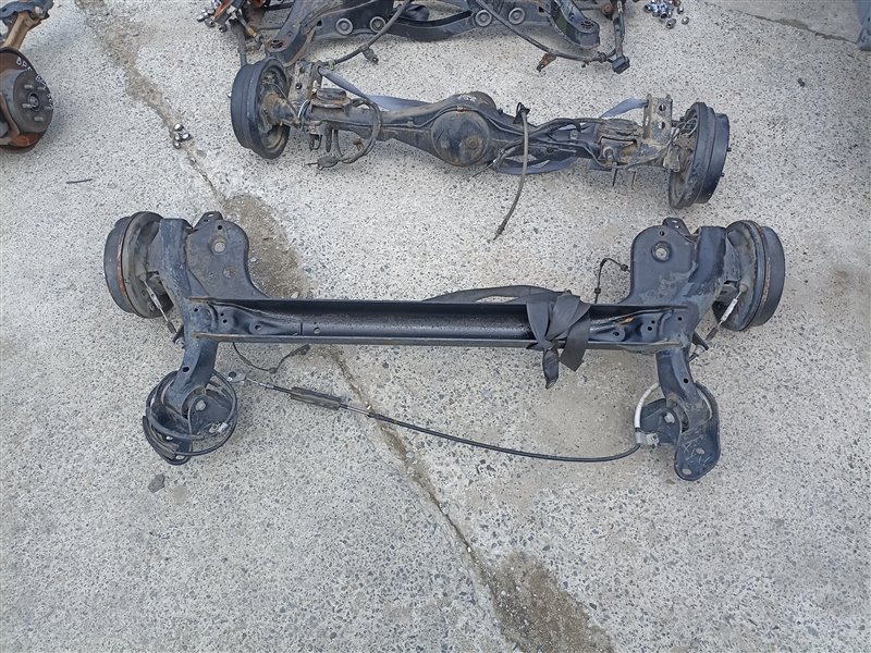 Балка FORD ECOSPORT B515 UEJB задняя (б/у)