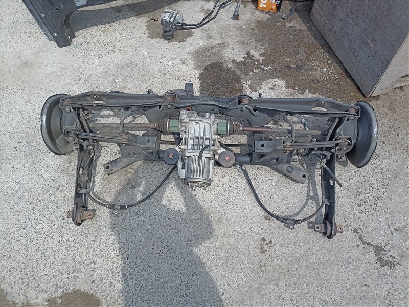 Балка MITSUBISHI RVR GA4W 4J10 задняя (б/у)