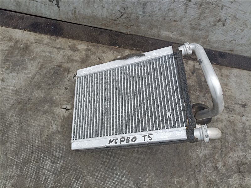 Радиатор печки TOYOTA IST NCP60 2NZ-FE (б/у)