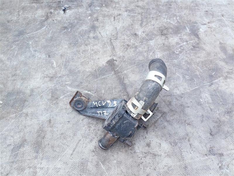 Кран печки TOYOTA HARRIER MCU10 1MZ-FE (б/у)