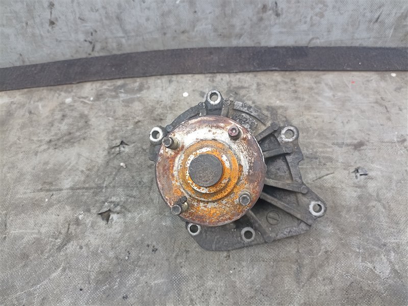 Помпа TOYOTA LAND CRUISER PRADO KDJ90 1KD-FTV (б/у)