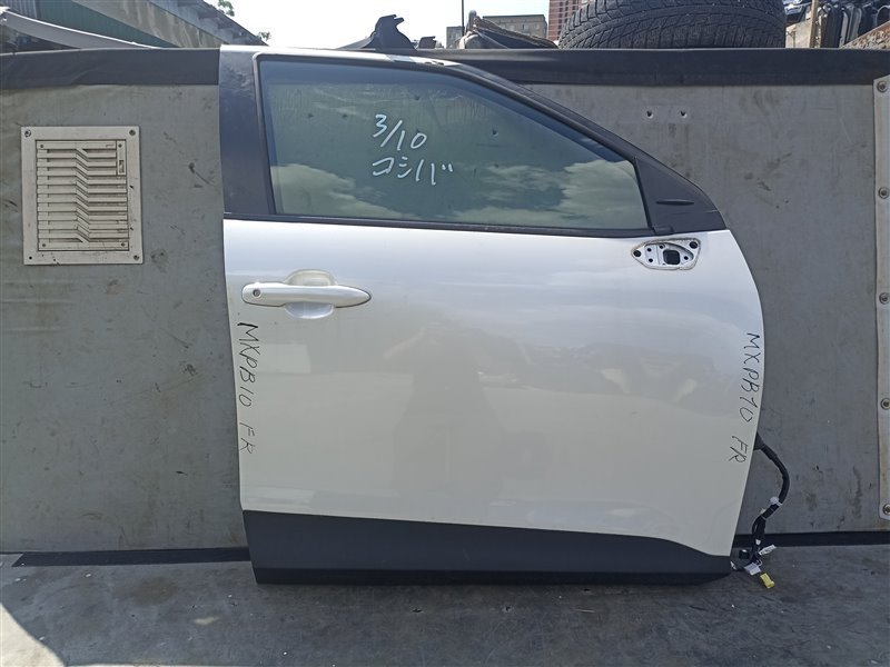 Дверь TOYOTA YARIS CROSS MXPB10 передняя правая (б/у)