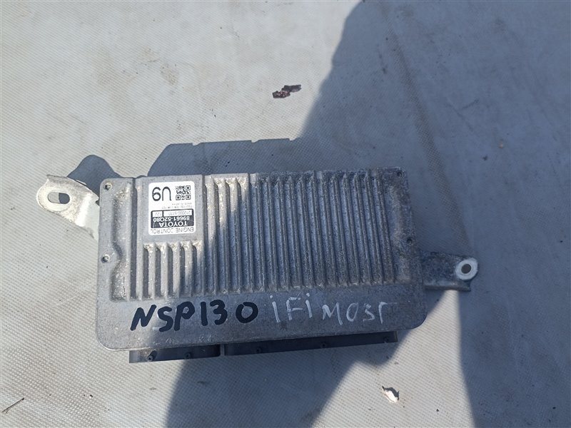 Блок efi TOYOTA VITZ NSP130 1NR-FE (б/у)