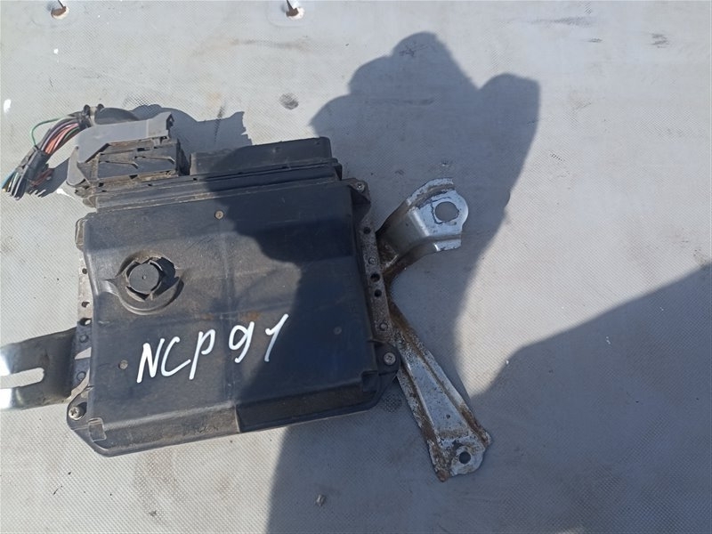 Блок efi TOYOTA VITZ NCP91 1NZ-FE (б/у)
