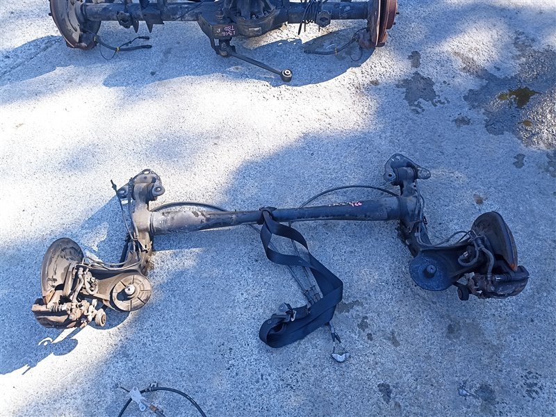 Балка SUBARU TRAVIQ XM220 Z22SE задняя (б/у)