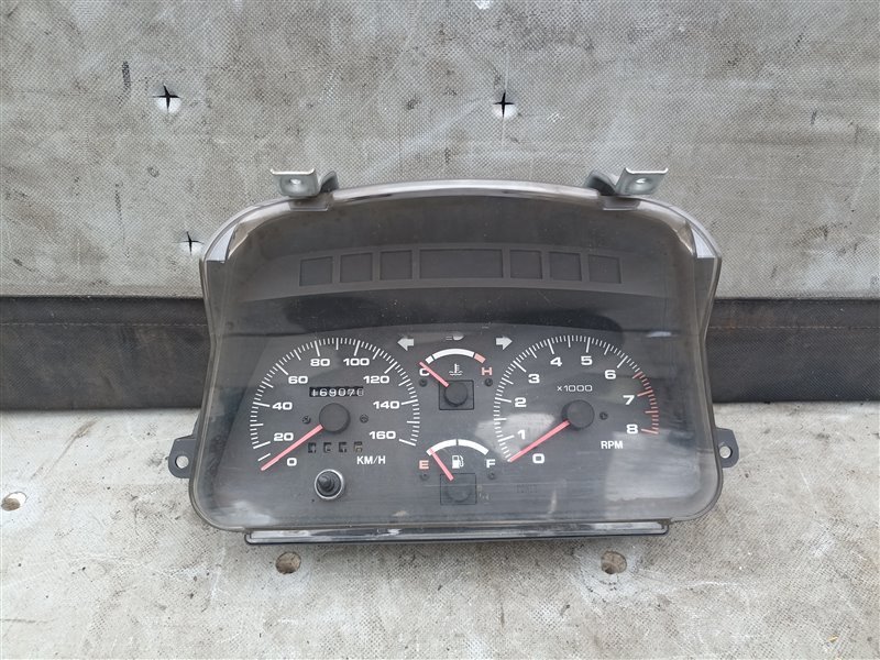 Спидометр SUZUKI ESCUDO TA01W G16A (б/у)