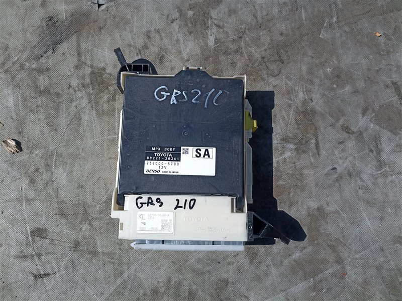 Блок комфорта TOYOTA CROWN GRS210 4GR-FSE (б/у)