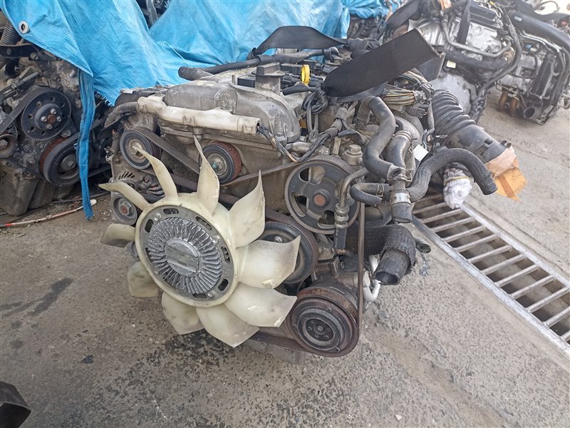 Двигатель MAZDA BONGO SKP2V L8 20294627 (б/у)