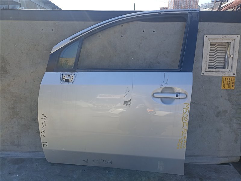 Дверь TOYOTA PASSO SETTE M502E передняя левая (б/у)