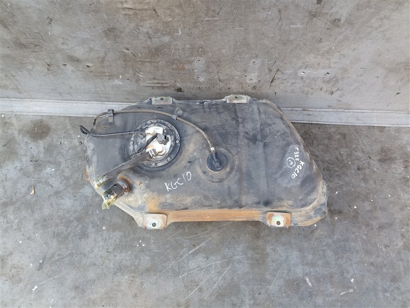 Бензобак TOYOTA PASSO KGC10 1KR-FE (б/у)