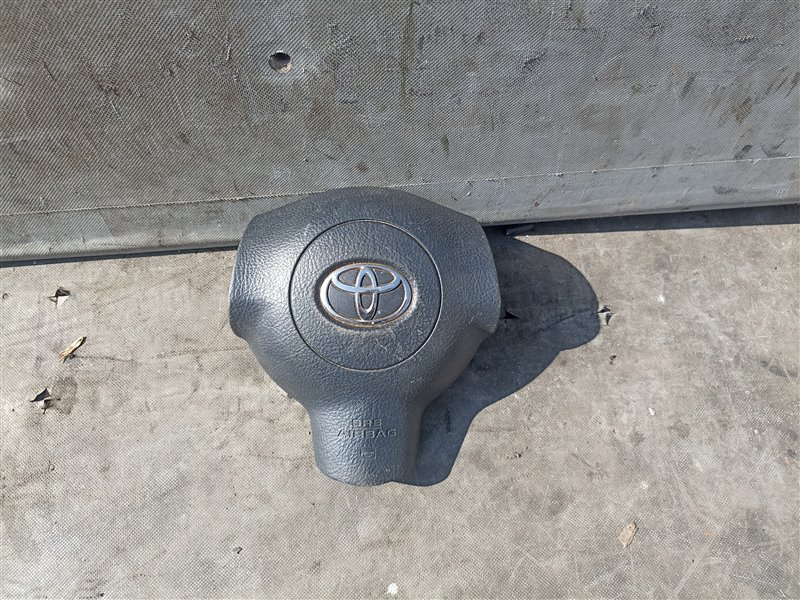 Airbag водительский TOYOTA WISH ANE10 (б/у)