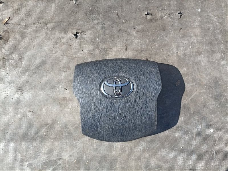 Airbag водительский TOYOTA PRIUS NHW20 (б/у)