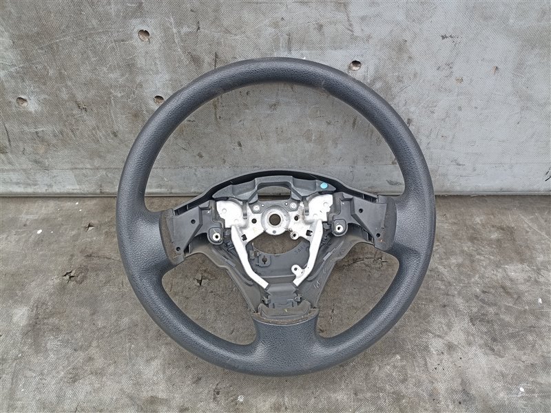 Руль TOYOTA COROLLA AXIO NZE141 (б/у)