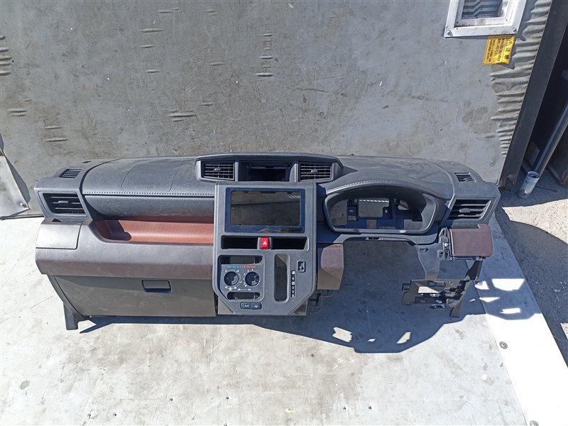 Торпедо TOYOTA ROOMY M900A (б/у)