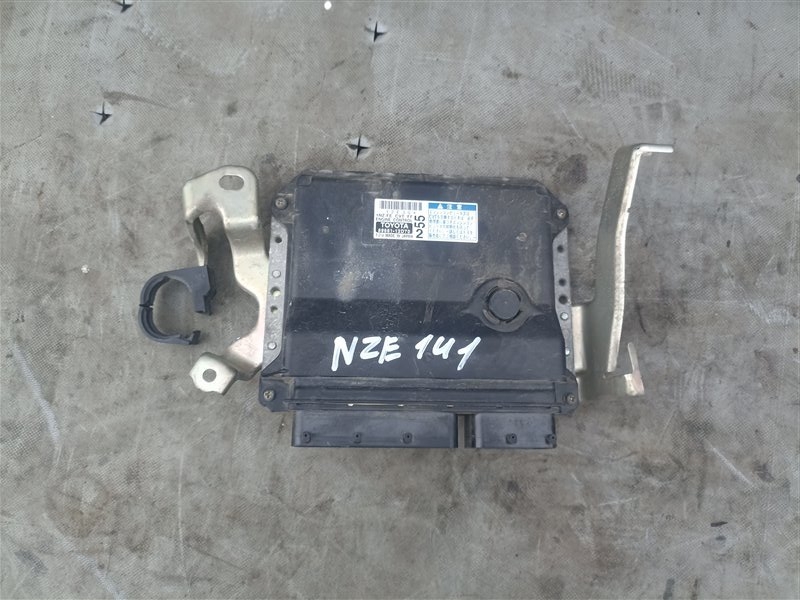 Блок efi TOYOTA COROLLA AXIO NZE141 1NZ-FE (б/у) Блок efi TOYOTA COROLLA AXIO NZE141 1NZ-FE (б/у)