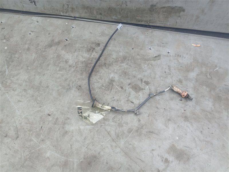 Лямбда-зонд TOYOTA COROLLA AXIO NZE141 1NZ-FE (б/у)