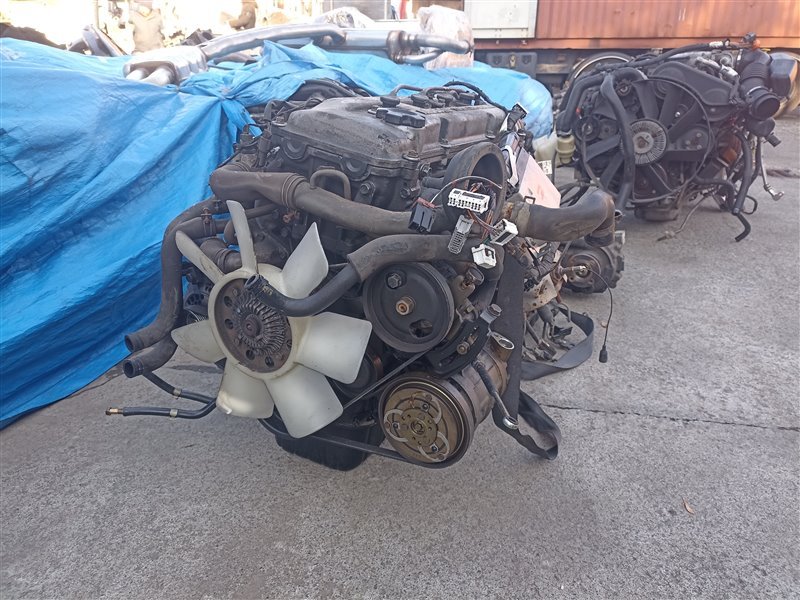 Двигатель NISSAN LARGO NW30 KA24DE 1323450 (б/у)