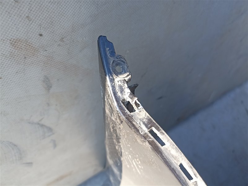 Nose cut VOLKSWAGEN PASSAT CC 358 BWS (б/у) Nose cut VOLKSWAGEN PASSAT CC 358 BWS (б/у)