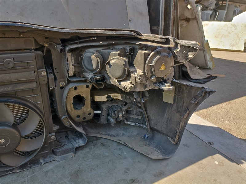 Nose cut VOLKSWAGEN PASSAT CC 358 BWS (б/у) Nose cut VOLKSWAGEN PASSAT CC 358 BWS (б/у)