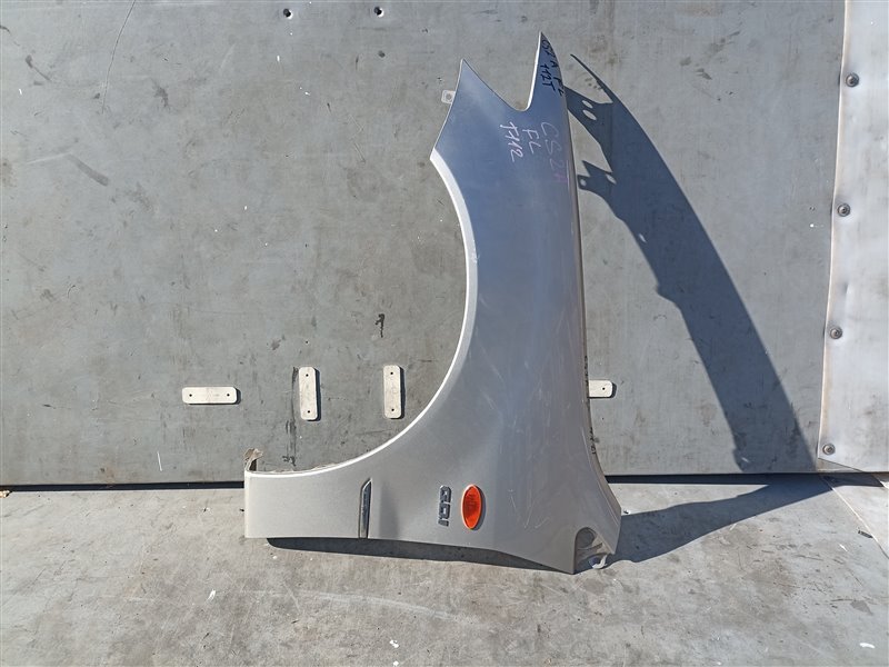 Крыло MITSUBISHI LANCER CEDIA CS2A переднее левое (б/у)