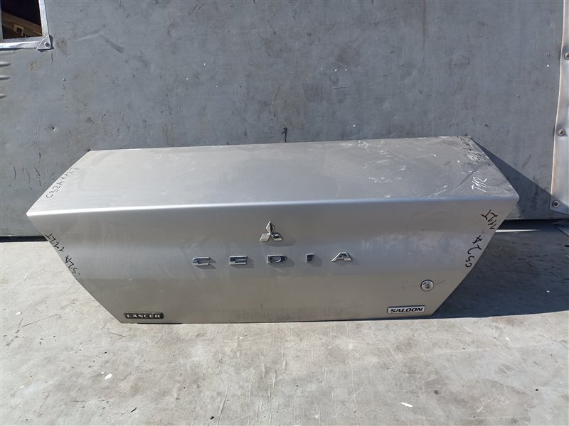 Крышка багажника MITSUBISHI LANCER CEDIA CS2A (б/у)
