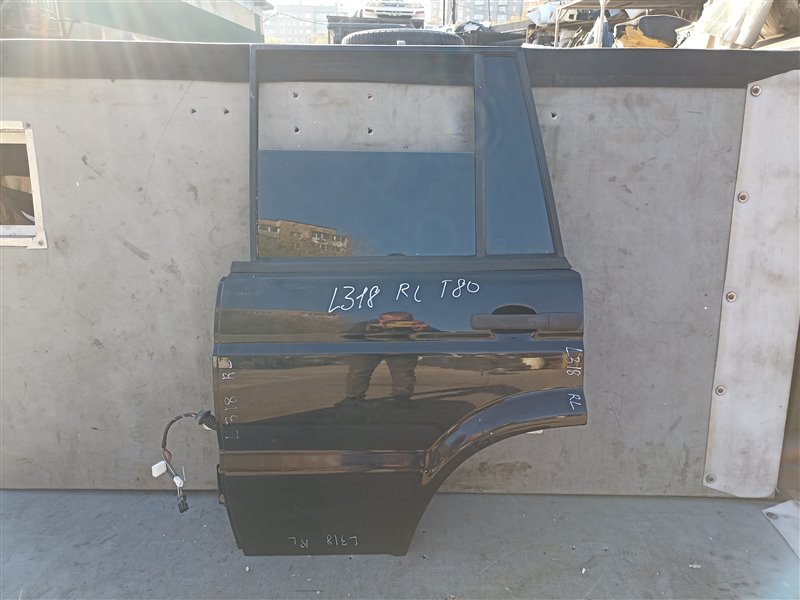 Дверь LAND ROVER DISCOVERY L318 задняя левая (б/у) Дверь LAND ROVER DISCOVERY L318 задняя левая (б/у)