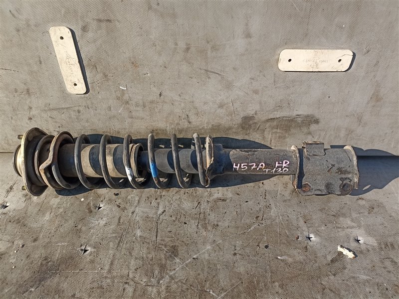 Стойка MITSUBISHI PAJERO JUNIOR H57A 4A31 передняя правая (б/у) Стойка MITSUBISHI PAJERO JUNIOR H57A 4A31 передняя правая (б/у)