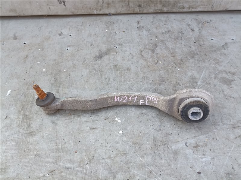 Рычаг нижний MERCEDES E-CLASS W211 передний левый (б/у)