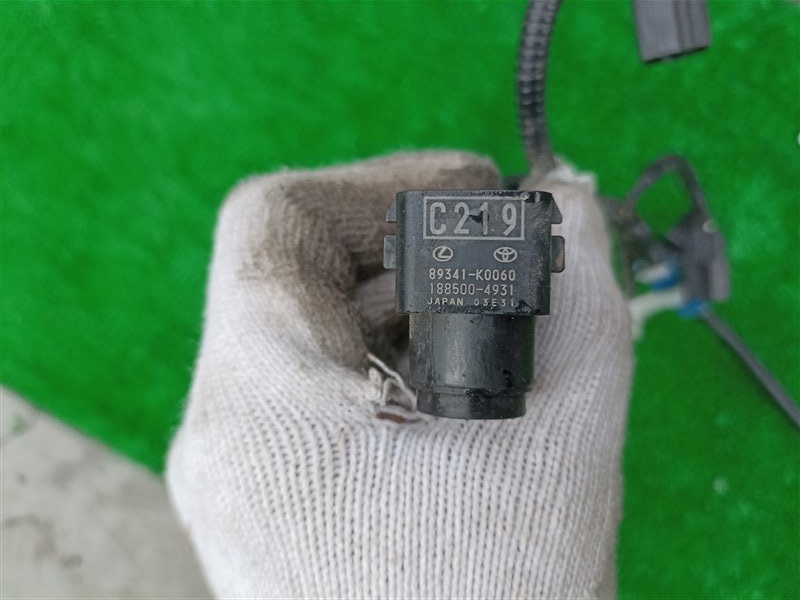 Датчик парктроника TOYOTA HARRIER AXUH80 задний (б/у) Датчик парктроника TOYOTA HARRIER AXUH80 задний (б/у)