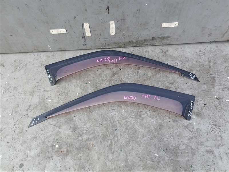 Ветровики комплект NISSAN LARGO W30 (б/у)