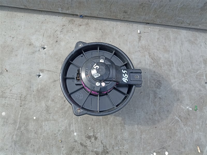 Мотор печки SUBARU LEGACY BG5 (б/у) Мотор печки SUBARU LEGACY BG5 (б/у)