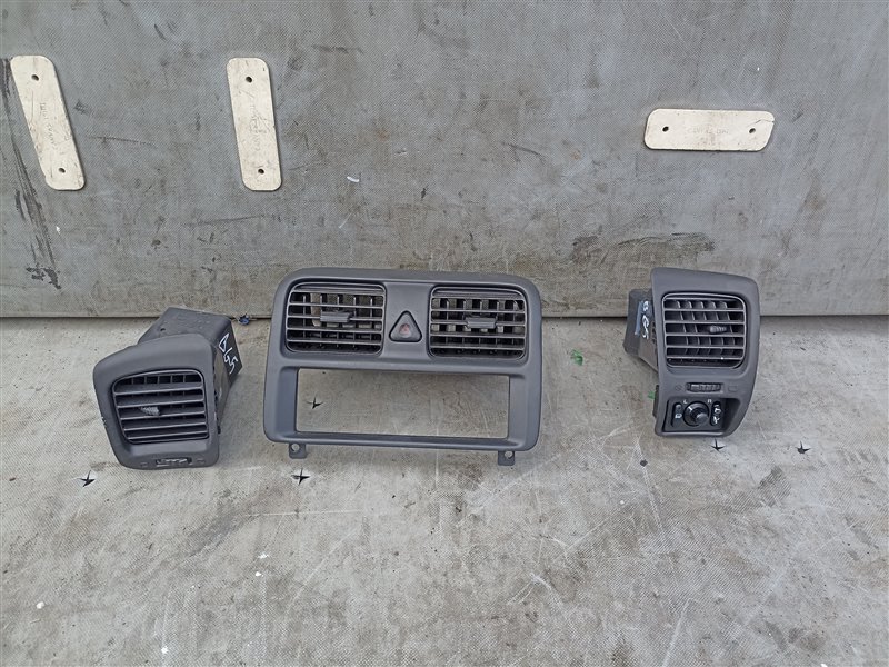 Дуйки SUBARU LEGACY BG5 (б/у)