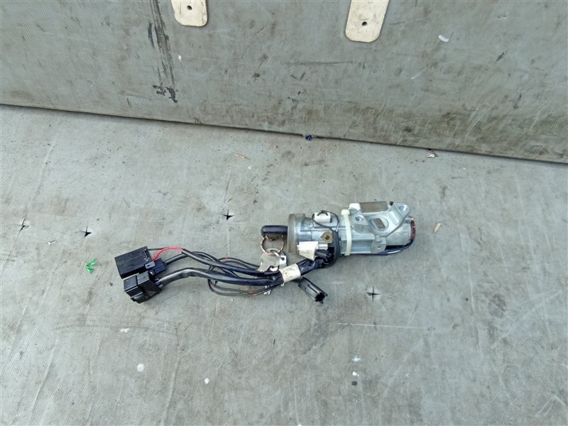 Замок зажигания SUBARU LEGACY BG5 (б/у)