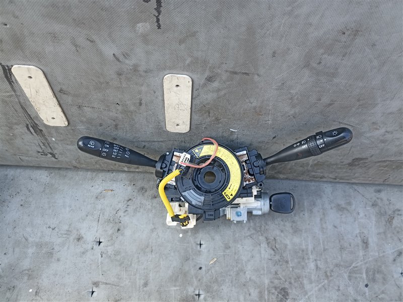 Замок зажигания TOYOTA RUSH J200E (б/у)