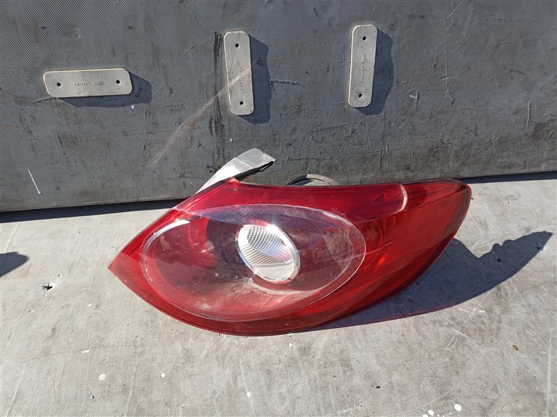 Стоп-сигнал VOLKSWAGEN PASSAT CC 358 правый (б/у)