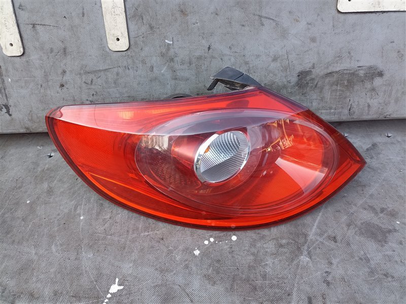 Стоп-сигнал VOLKSWAGEN PASSAT CC 358 левый (б/у)