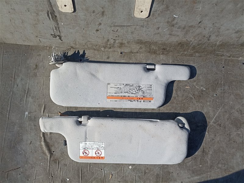 Козырек TOYOTA ALLION AZT240 (б/у)