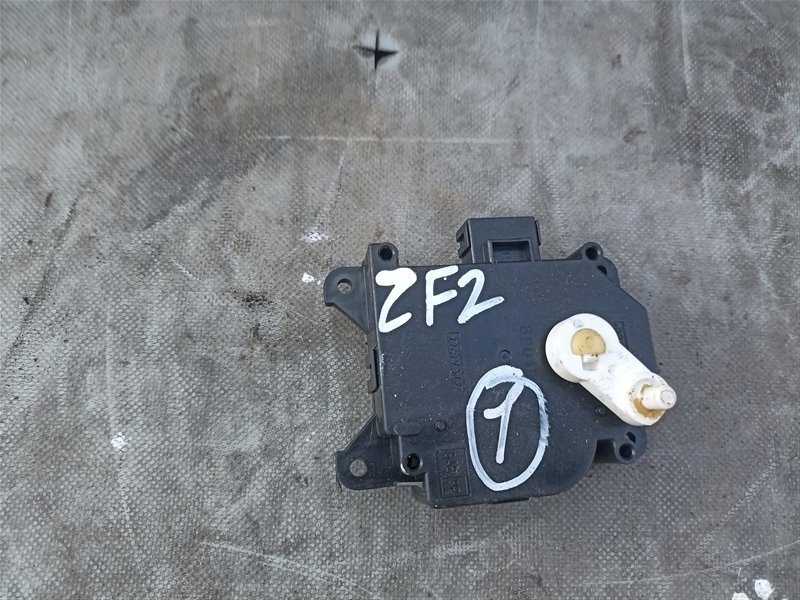 Сервопривод заслонок печки HONDA CR-Z ZF2 (б/у)