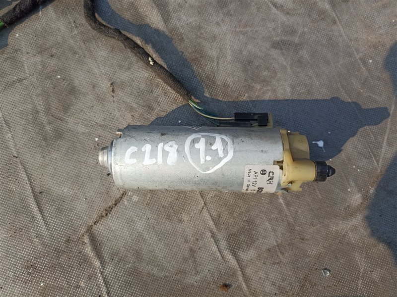 Мотор привода сиденья MERCEDES CLS350 C218 276.952 10.2011 передний левый (б/у)