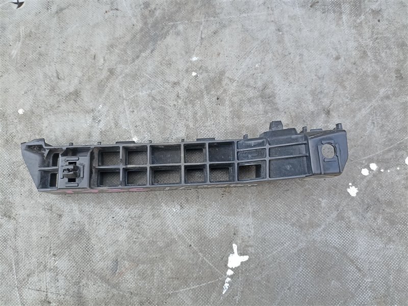 Крепление бампера MITSUBISHI DELICA D:2 MB36S переднее левое (б/у)