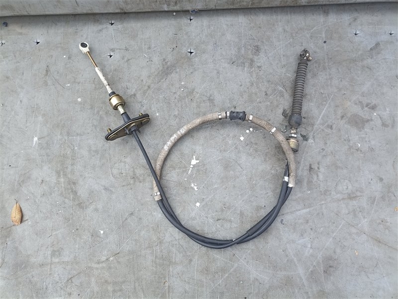 Тросик автомата TOYOTA GAIA SXM10 3S-FE (б/у)