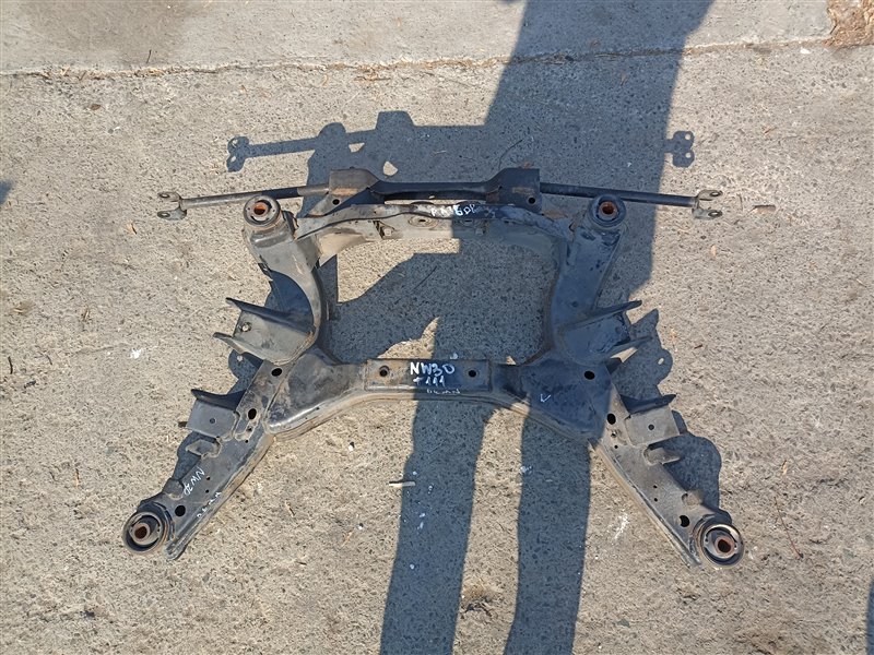 Балка подвески NISSAN LARGO NW30 KA24DE задняя (б/у)