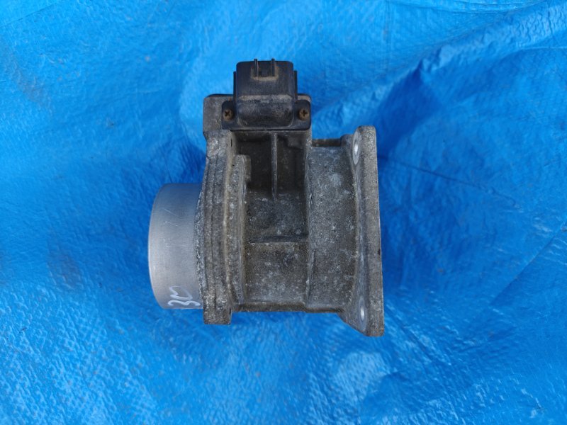 Расходомер воздушный NISSAN LARGO W30 KA24DE (б/у)