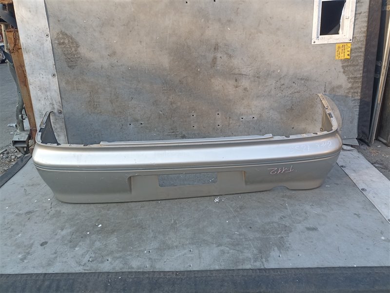 Бампер MITSUBISHI LANCER CEDIA CS2A задний (б/у)