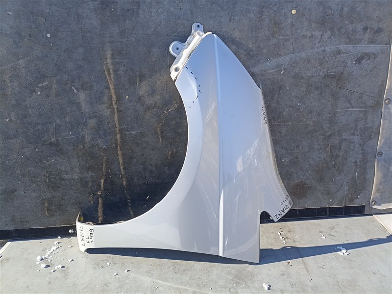 Крыло TOYOTA ISIS ANM10 переднее левое (б/у)