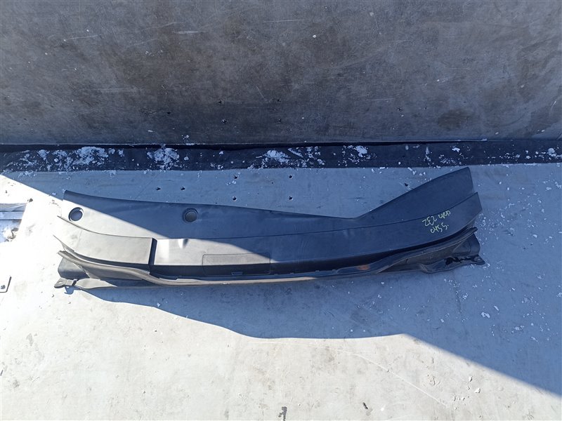 Жабо HONDA INSIGHT ZE2 (б/у)