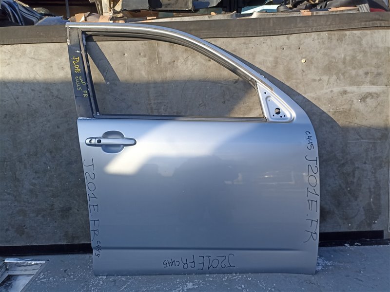 Дверь TOYOTA RUSH J200E передняя правая (б/у)