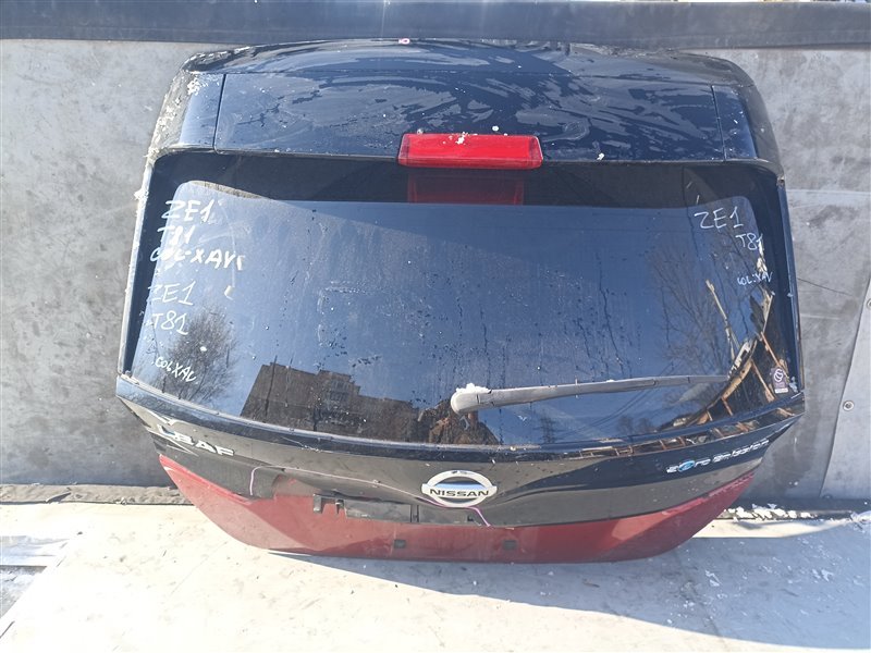 Дверь 5-я NISSAN LEAF ZE1 (б/у)