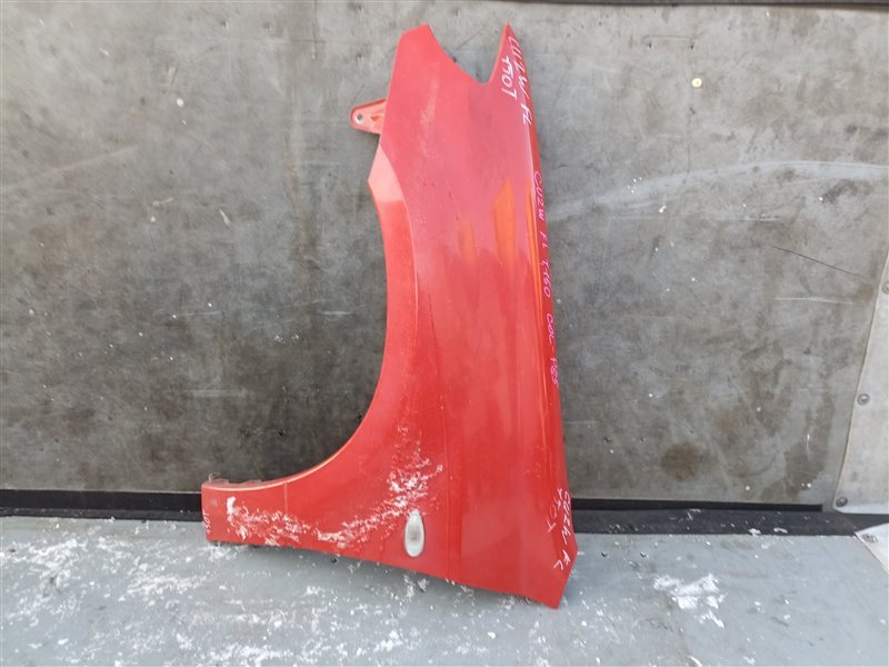 Крыло MITSUBISHI AIRTREK CU2W переднее левое (б/у)