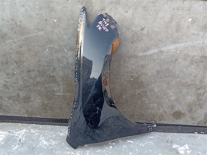 Крыло TOYOTA CAMRY AVV50 переднее правое (б/у)